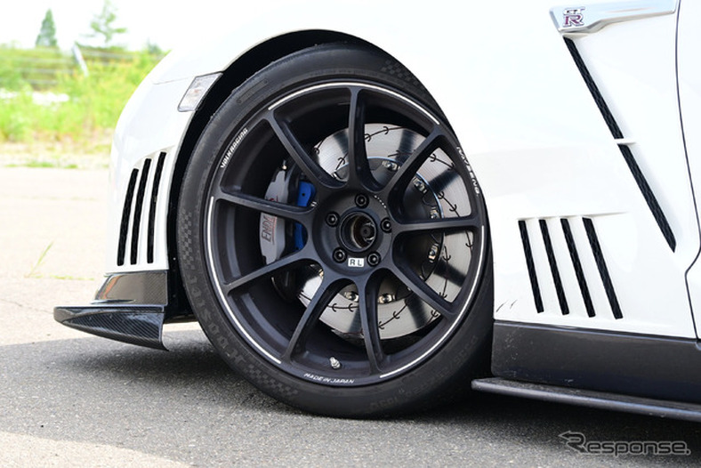 【1ピース vs 2ピースホイール】構造の違いとメリット・デメリットを徹底解説～カスタムHOW TO～ 画像