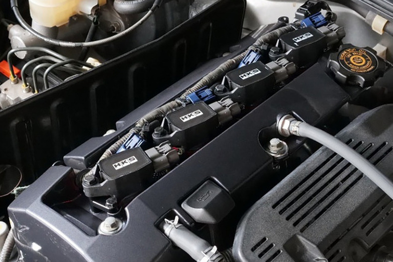 強い火花で高回転域での失火を防止! HKSから旧型『タイプR』&『S2000』用イグニッションコイルキット発売 画像