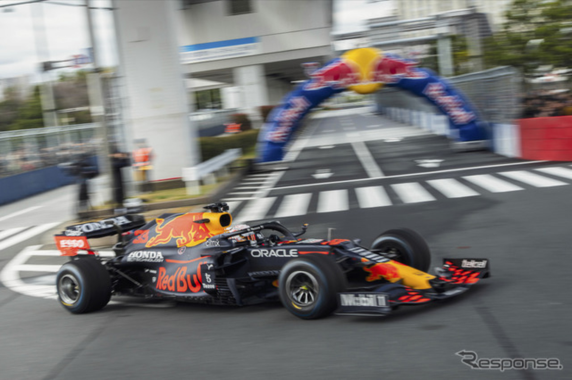 Red Bull Showrun x Powered by Honda