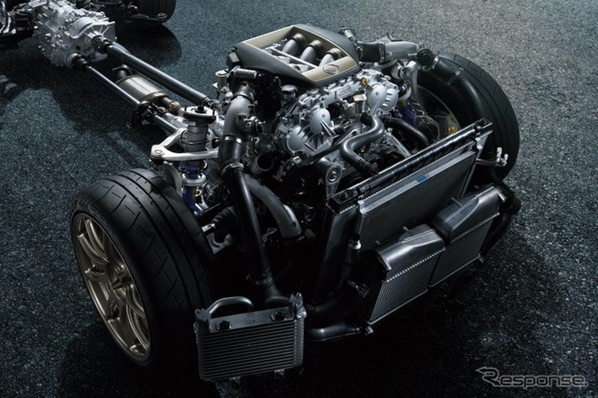 日産 GT-RのVR38DETT型エンジン
