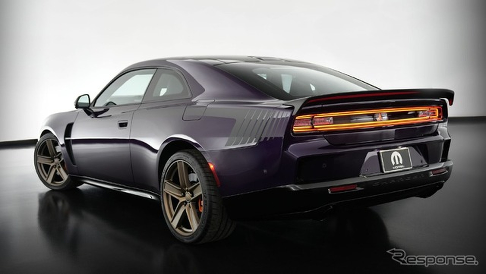 モパライズド ダッジ SIXPACK チャージャー コンセプト