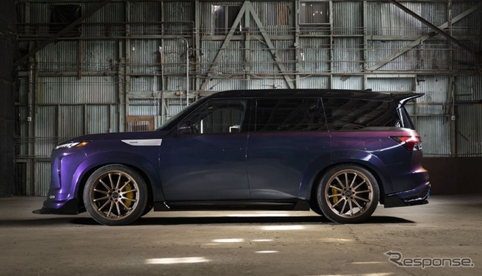インフィニティ QX80 R-Spec