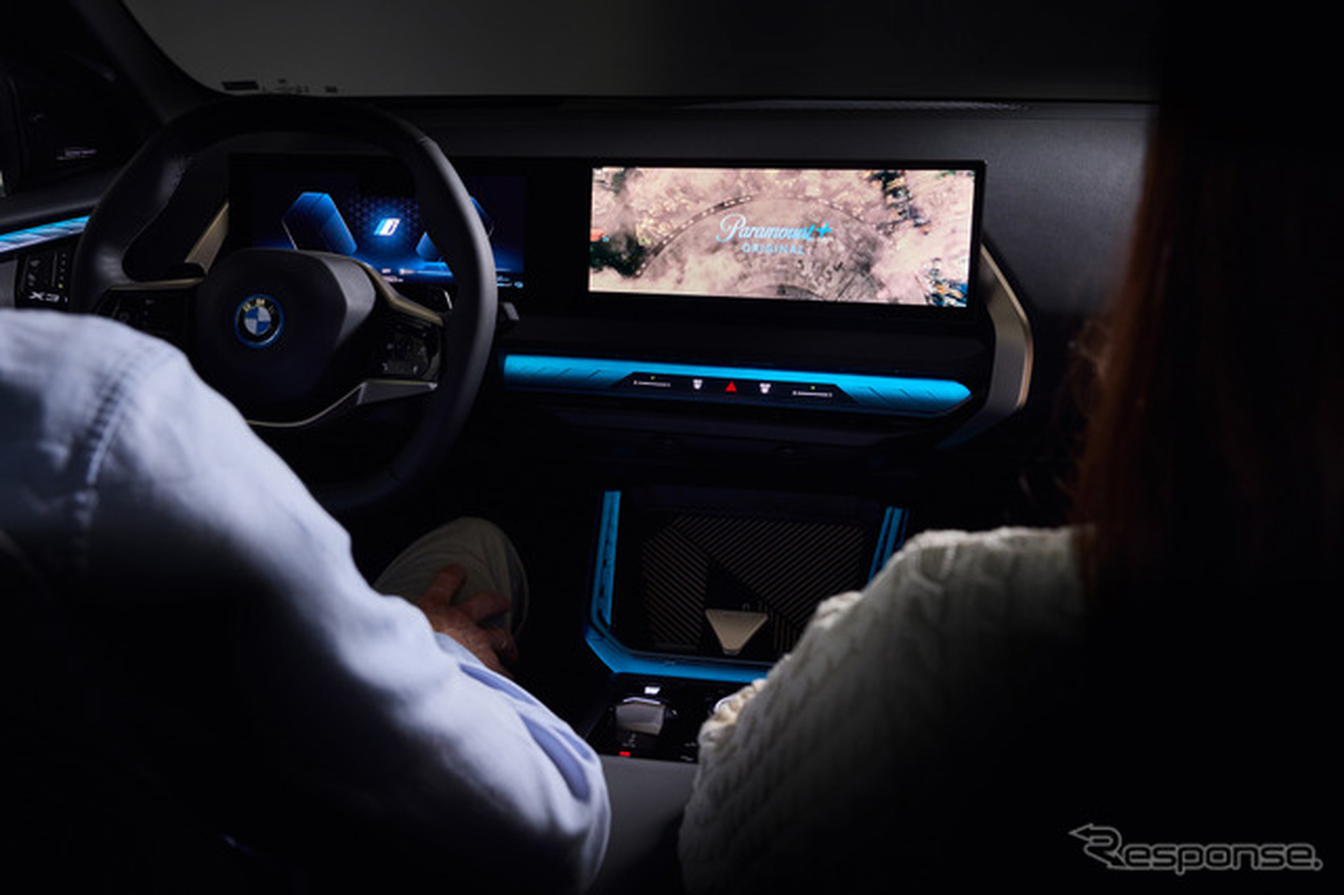 BMWとMINIの車載ディスプレイで「Paramount+」視聴可能に