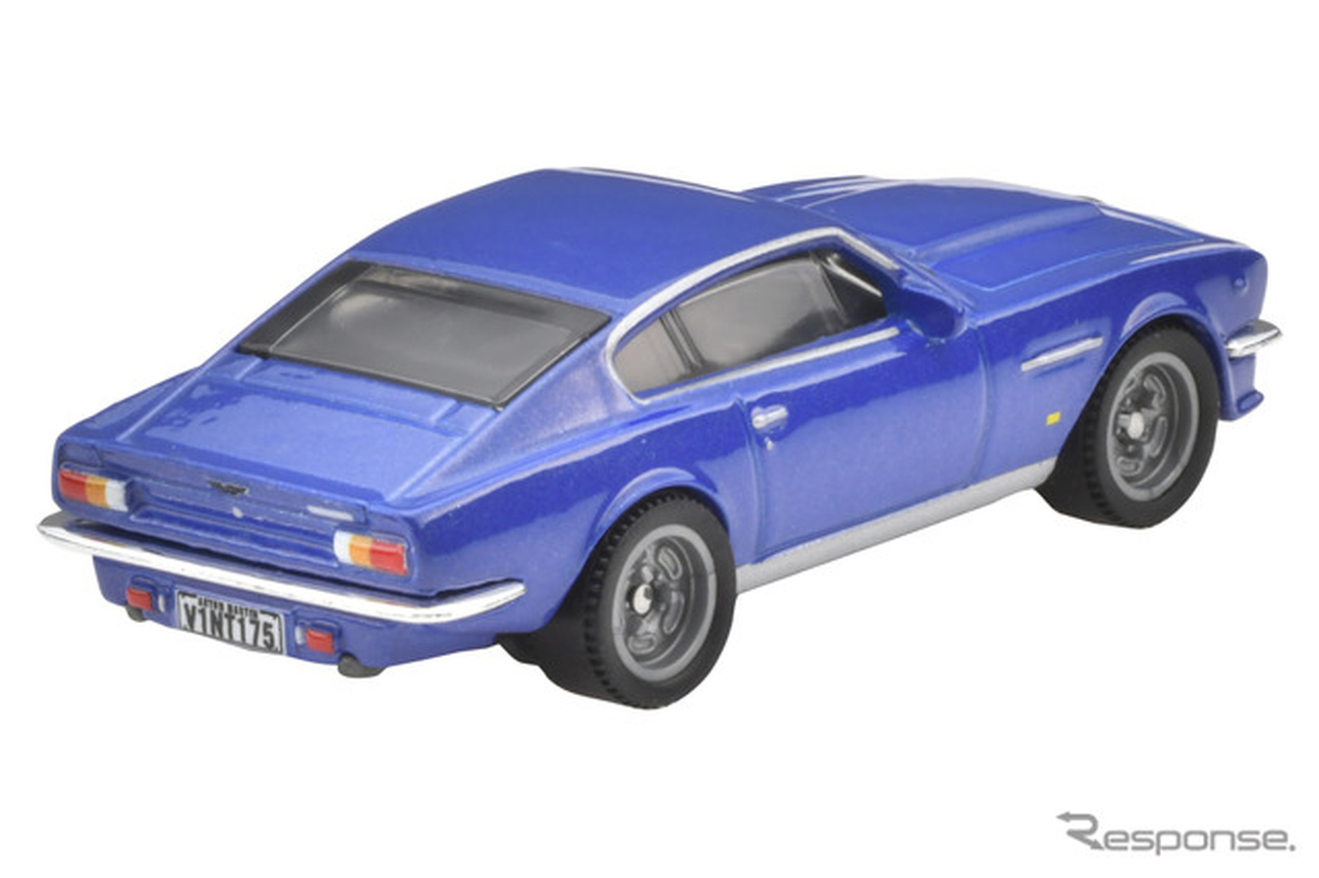 1977 アストンマーティン V8 ヴァンテージ（10月25日発売）
