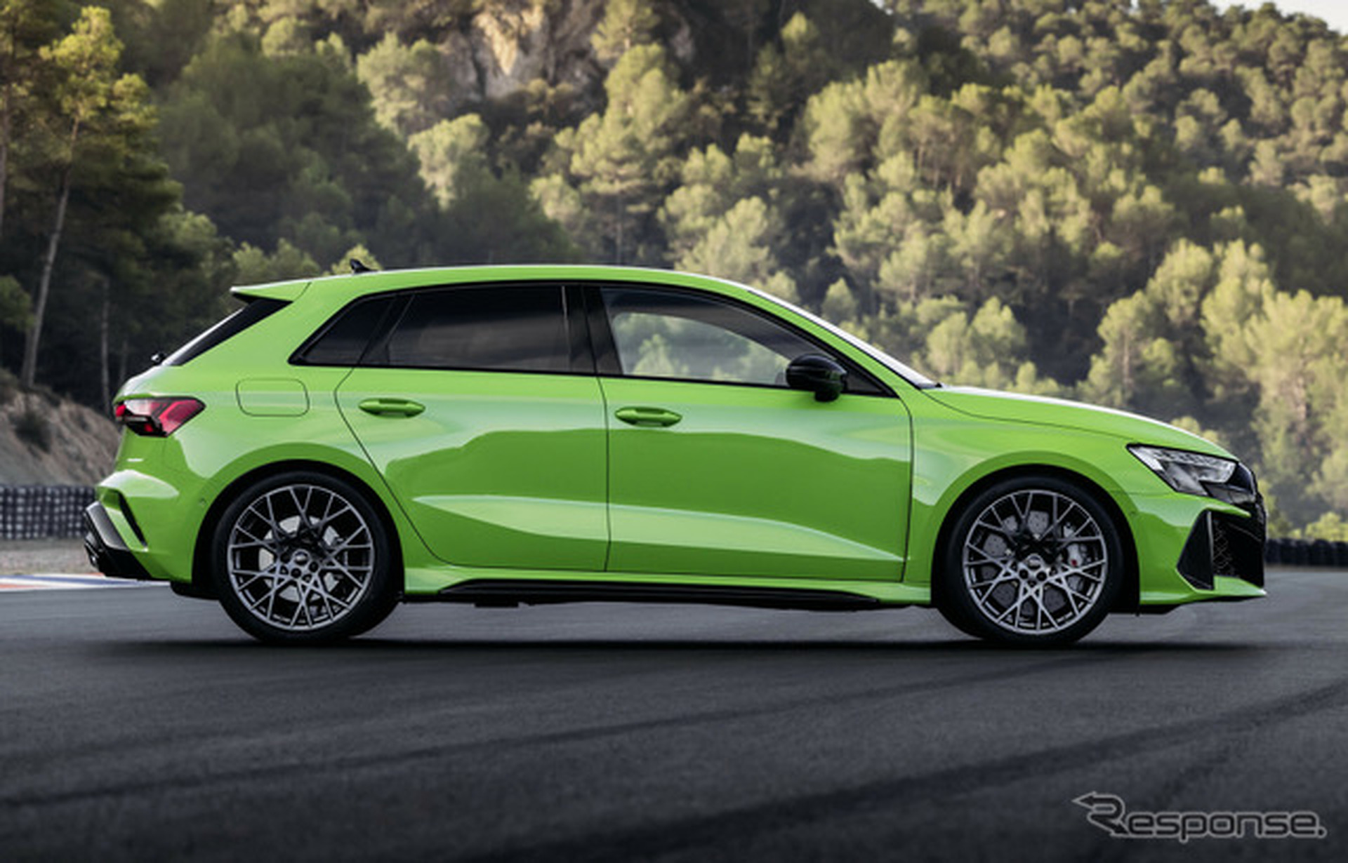 アウディ RS 3 スポーツバック 改良新型