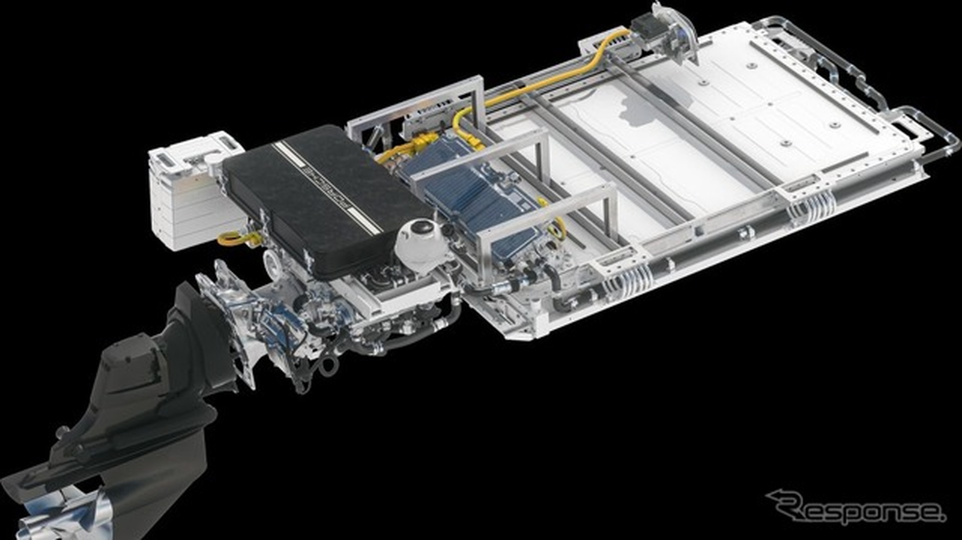 ポルシェの電動スポーツボート「フラウシャー x ポルシェ 850 ファントム」