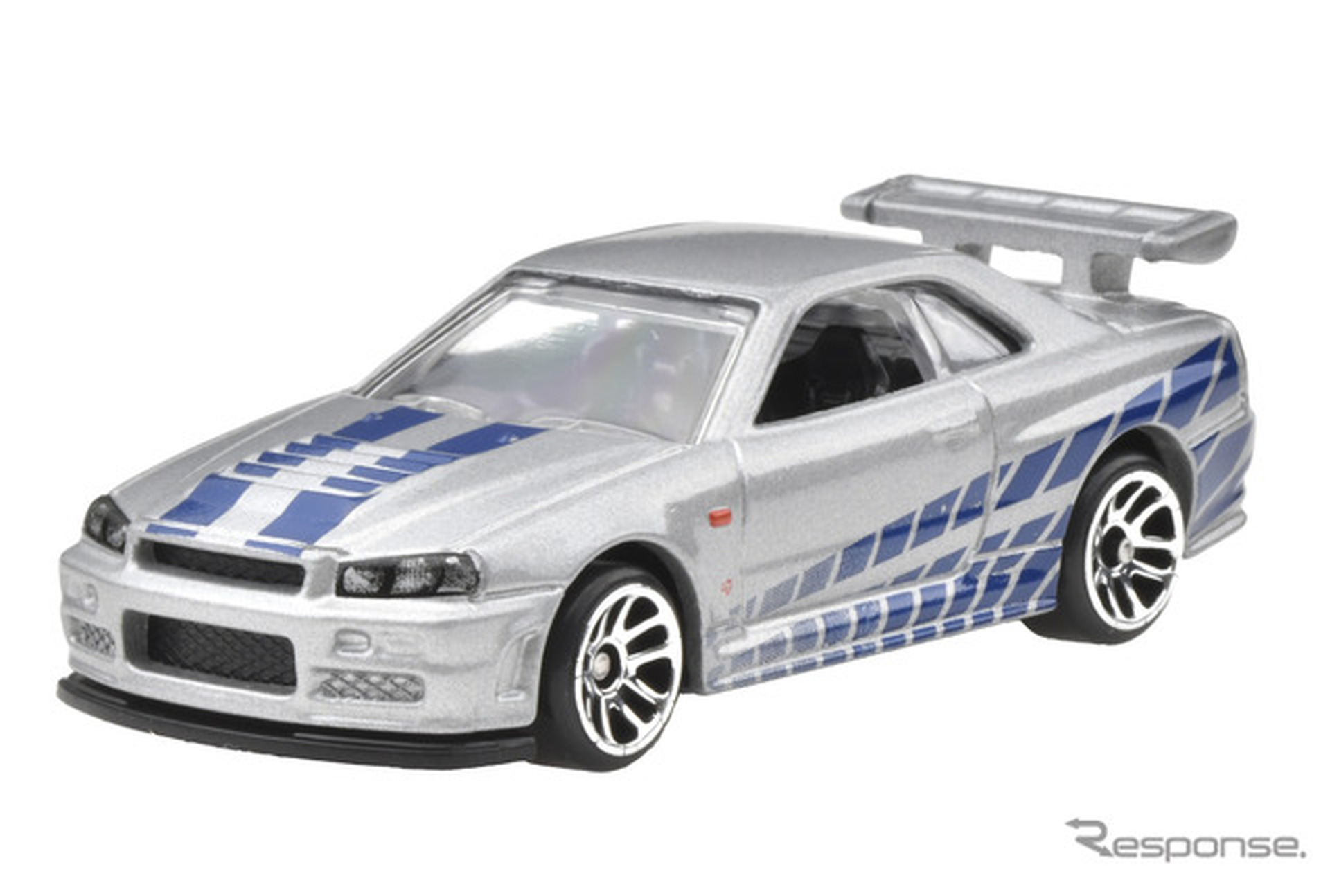 日産 スカイラインGT-R【BNR34】（12月14日発売）