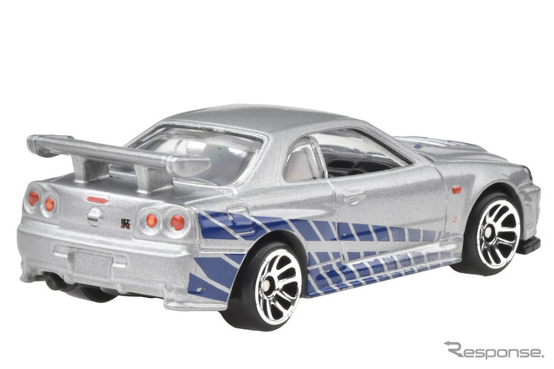 日産 スカイラインGT-R【BNR34】（12月14日発売）