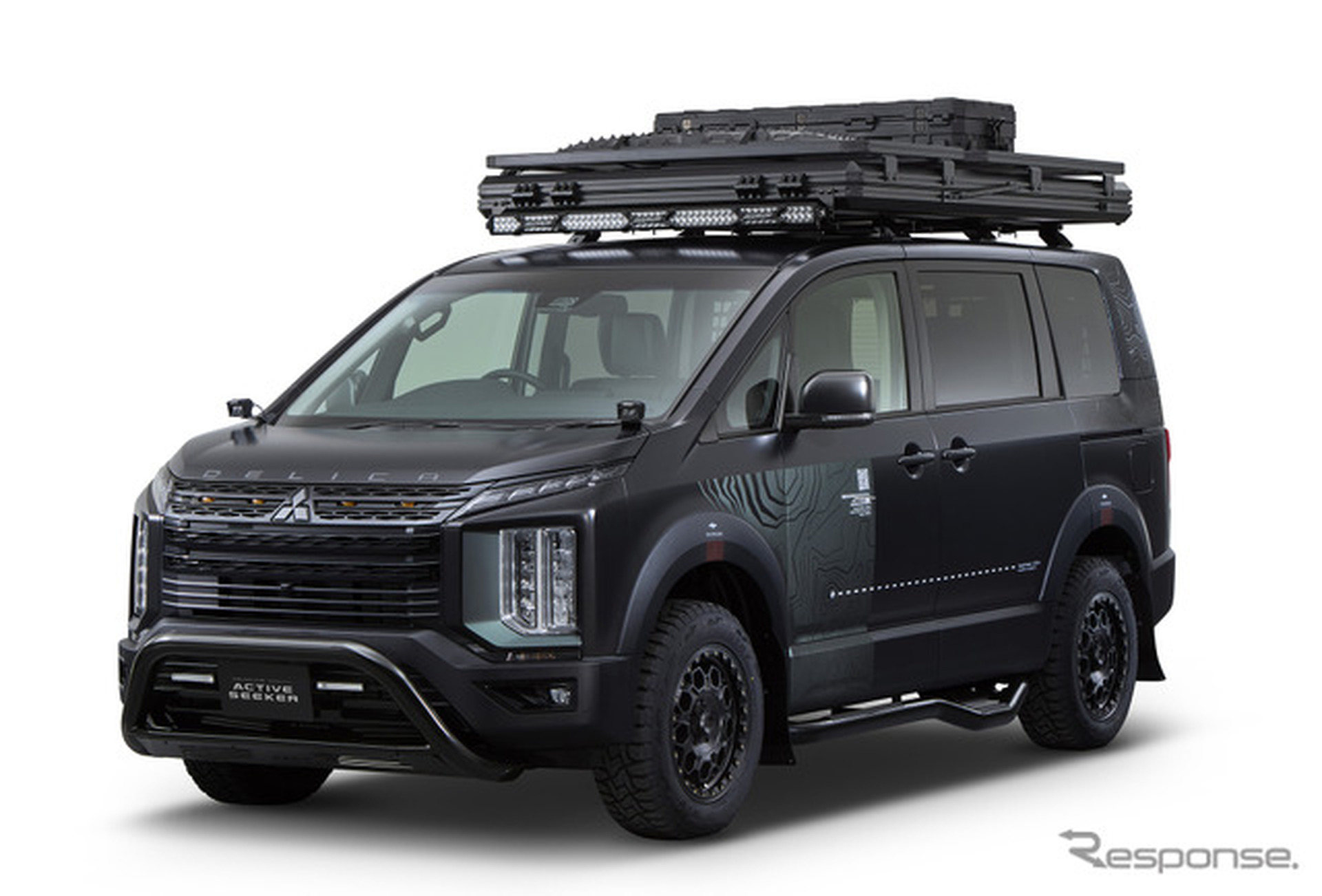 デリカD:5 BLACK Edition ACTIVE SEEKER