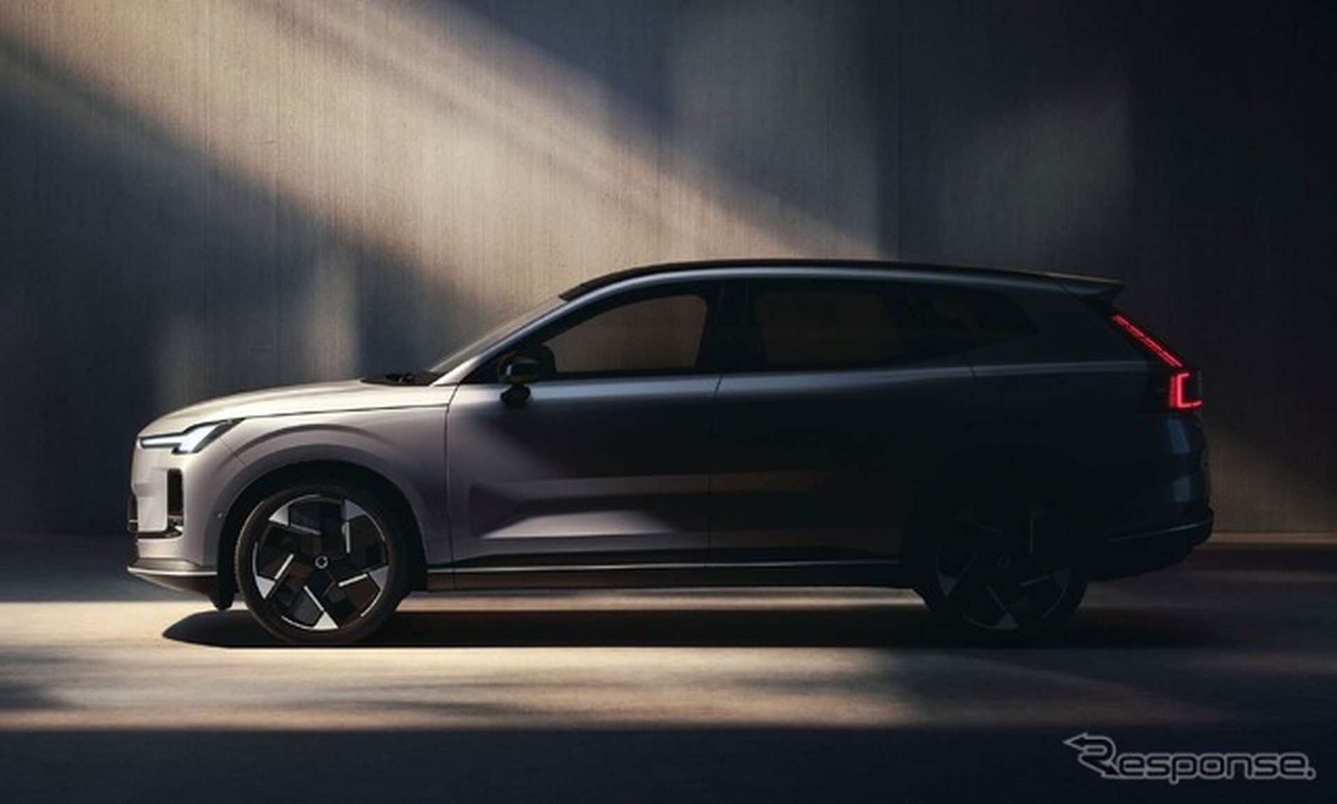 電動SUVとして復活を果たすボルボ XC70