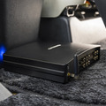 carrozzeria DEQ-2000Aの調整はスマホアプリかWindowsPCのソフトで行う事ができる