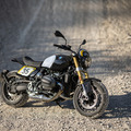 BMW『R 12 nineT』向けのアクセサリーパッケージ「ザ・トラッカー」