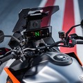 KTMの新型8.8インチ TFTディスプレイ