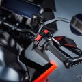 KTMの新型8.8インチ TFTディスプレイ