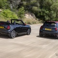 MINIの3ドアハッチバックとコンバーチブル「JCW」改良新型