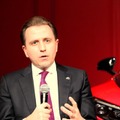 メルセデスマイバッハブランドの責任者　ダニエル・レスコー氏